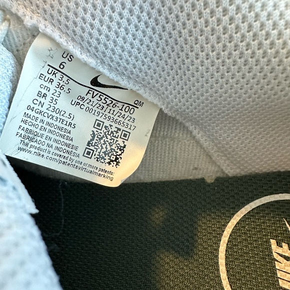 Nike White and Gum Sole Sneakers - Picture 6 of 6